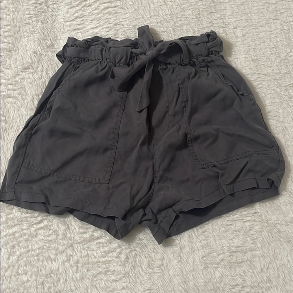 Garage shorts